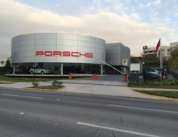 Porsche Center